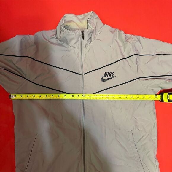 Nike Men's  Jacket Size L Gray Lightweight - Picture 9 of 13